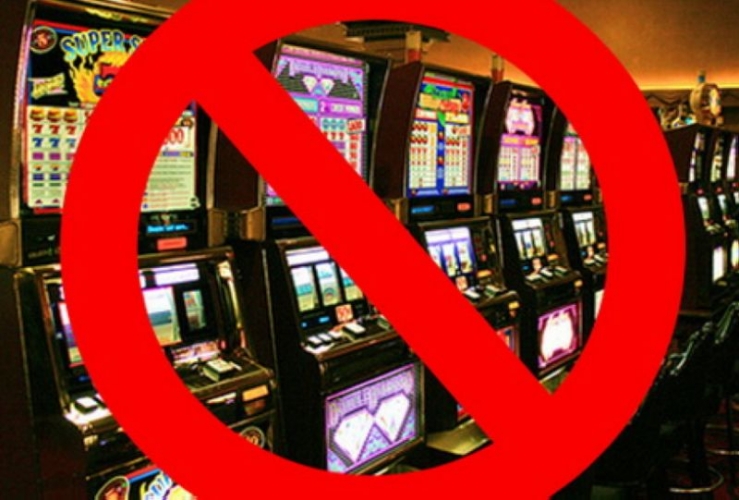 Запрет на игровые автоматы в россии играет интернет казино
